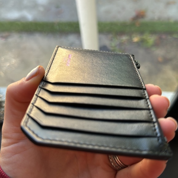 Saint Laurent Zip Card Case in black leather, purple logo, perfect condition! - Picture 8 of 17